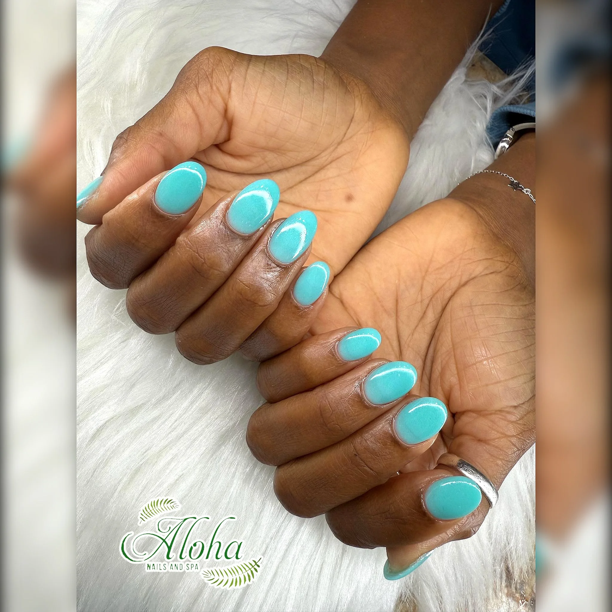 Gel nails art